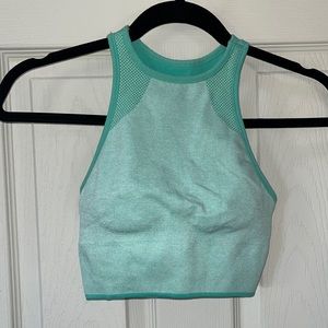 Avooado sports bra crop top